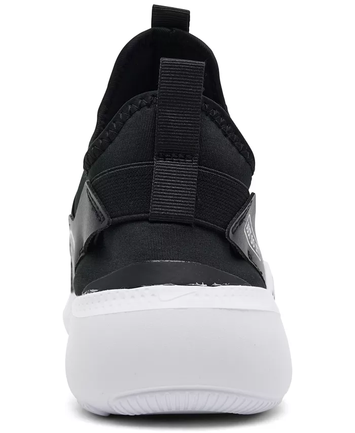 Большие детские кроссовки Flex Runner 4 Slip-On для бега от Finish Line Nike, черный — фото 4