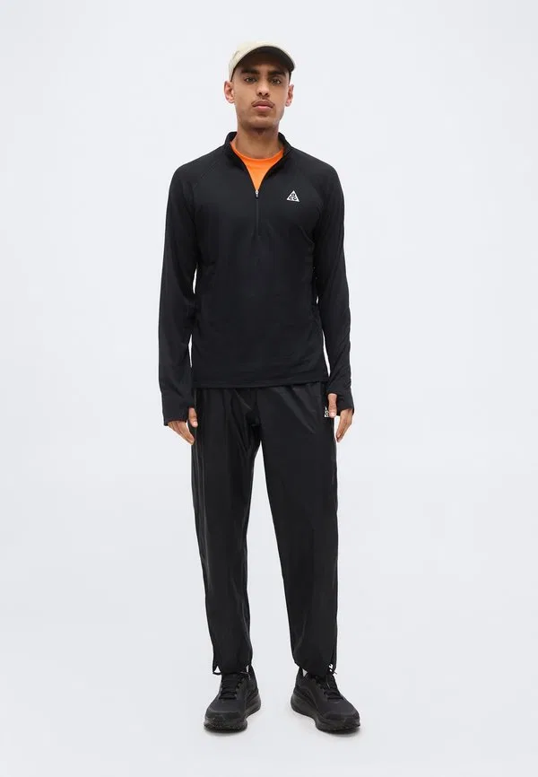 Спортивные штаны Nike Acg, Black/Summit White — фото 2