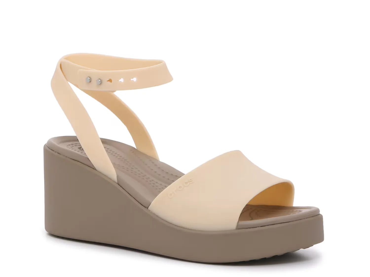 

Сандалии Brooklyn Wedge Sandal Crocs, кремовый