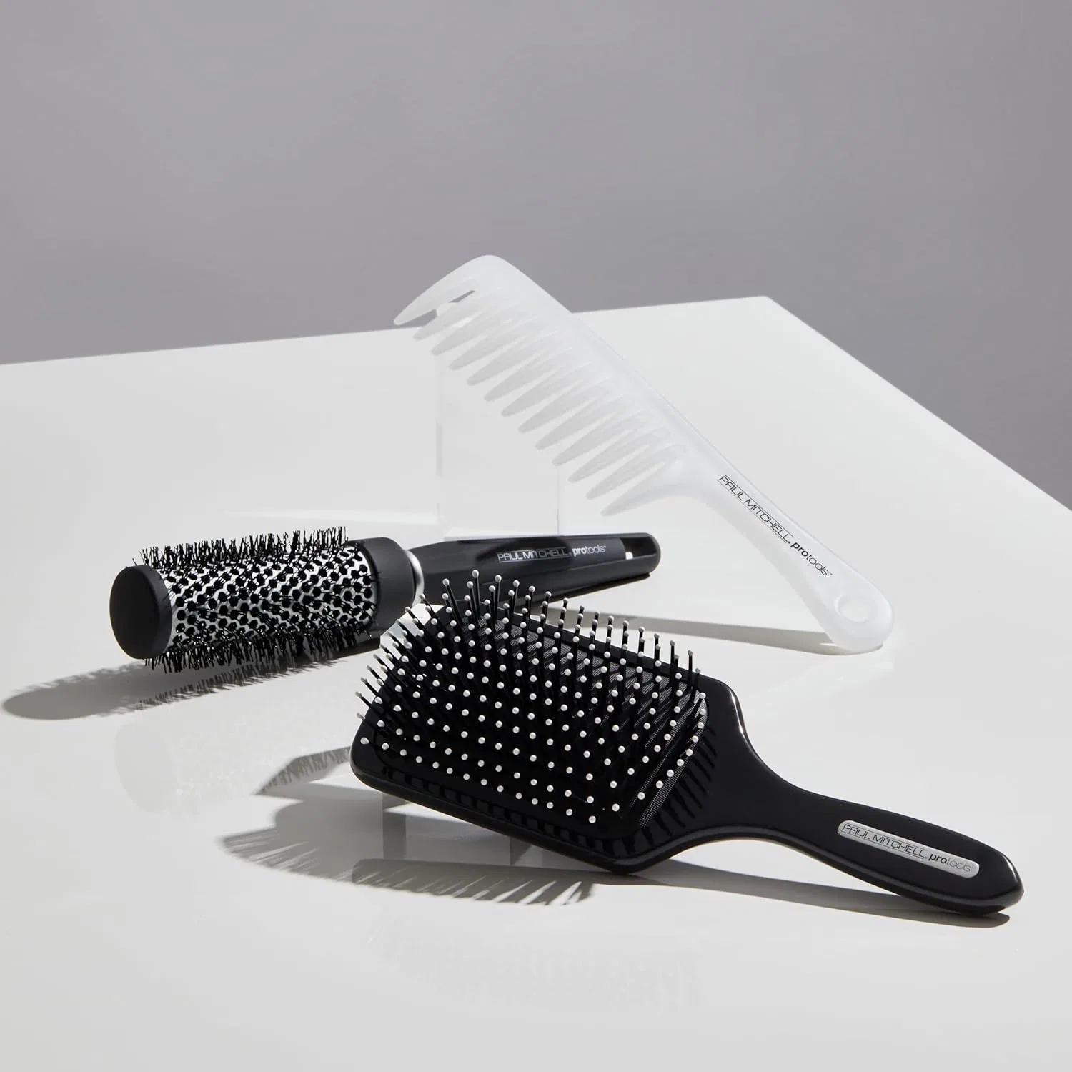 Большая круглая щетка Paul Mitchell Express Ion Paul Mitchell — фото 4