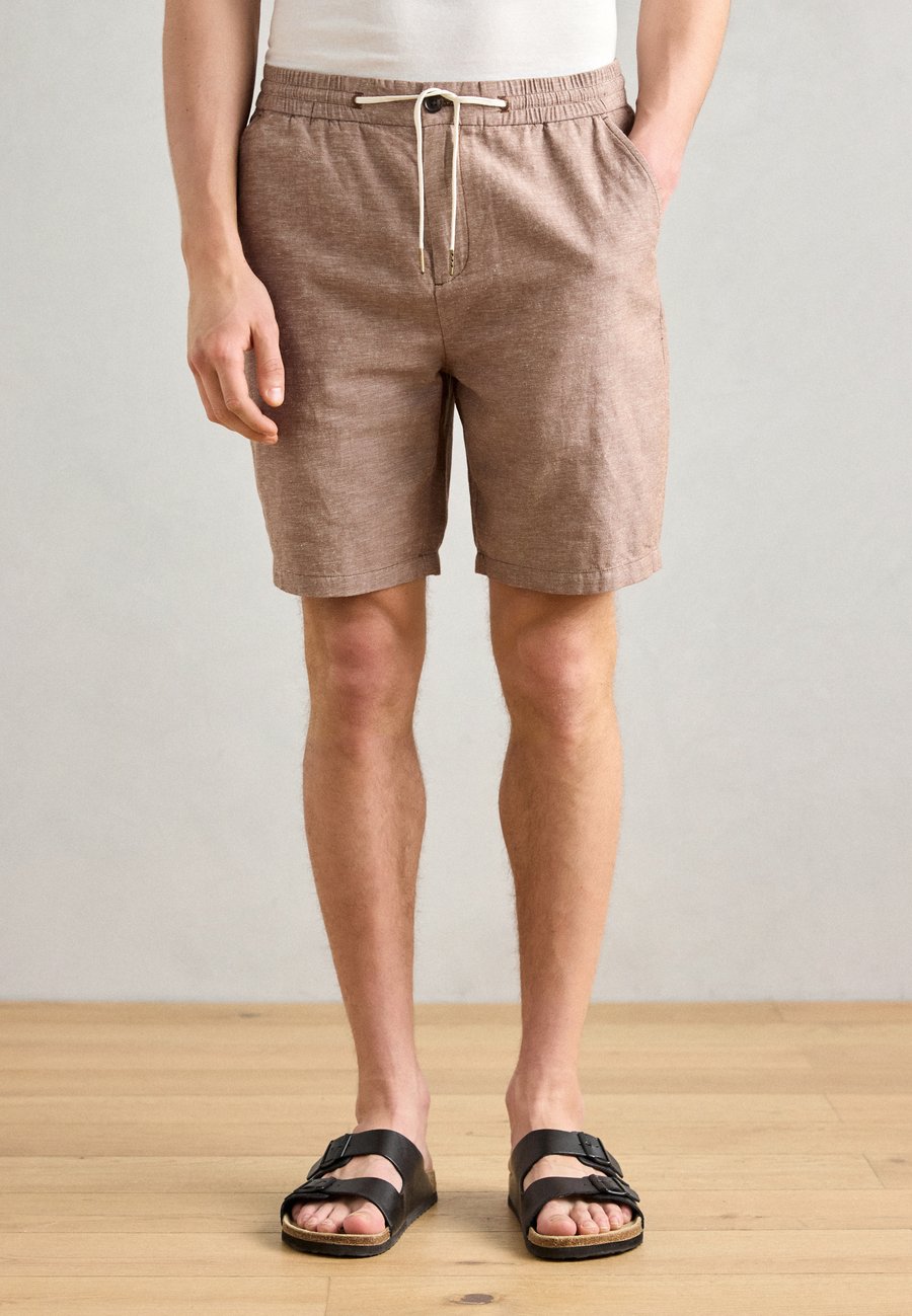 

Шорты Scotch & Soda SEASONAL CORE FAVE BERMUDA, Soft Silt/Taupe