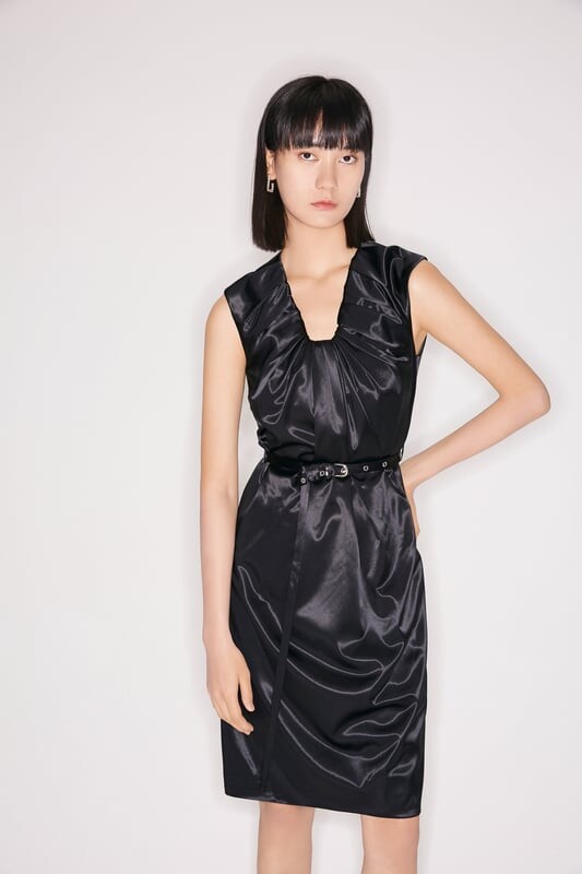 

Платье из уксусного волокна Lily Apparel, черный