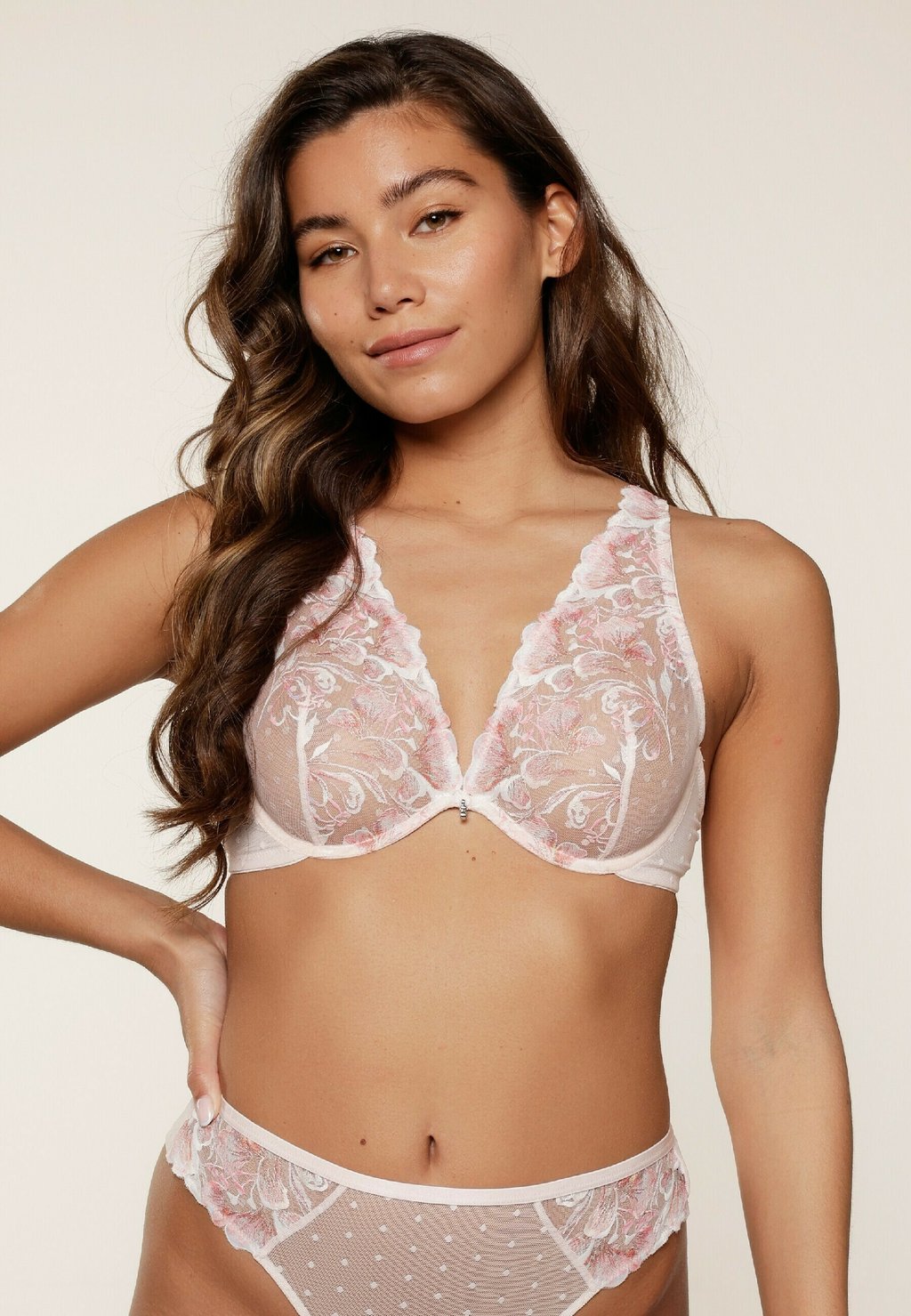 

Бюстгальтер на косточках Triangle bra LingaDore, розовый