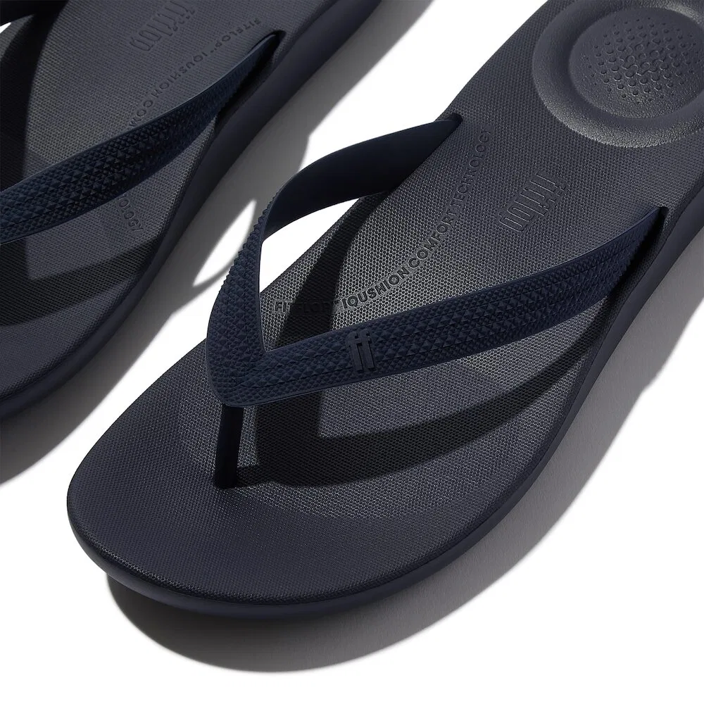 Мужские тёмно-синие шлёпанцы I-Cushion Textured Strap от Fitflop — фото 4
