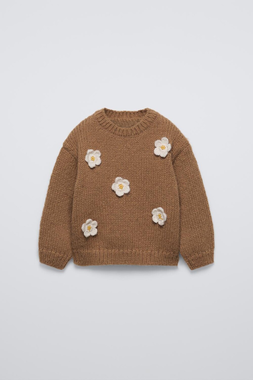 

Вязаный свитер с цветочным узором ZARA, цвет mustard