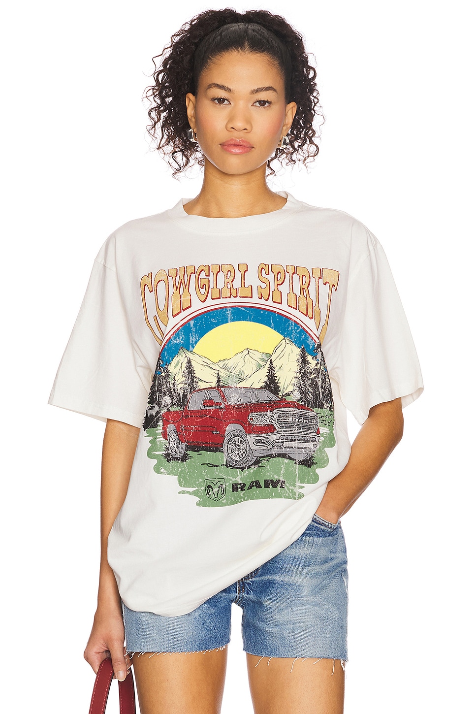 

Футболка Ram cowgirl spirit boxy tee Philcos, cream pigment