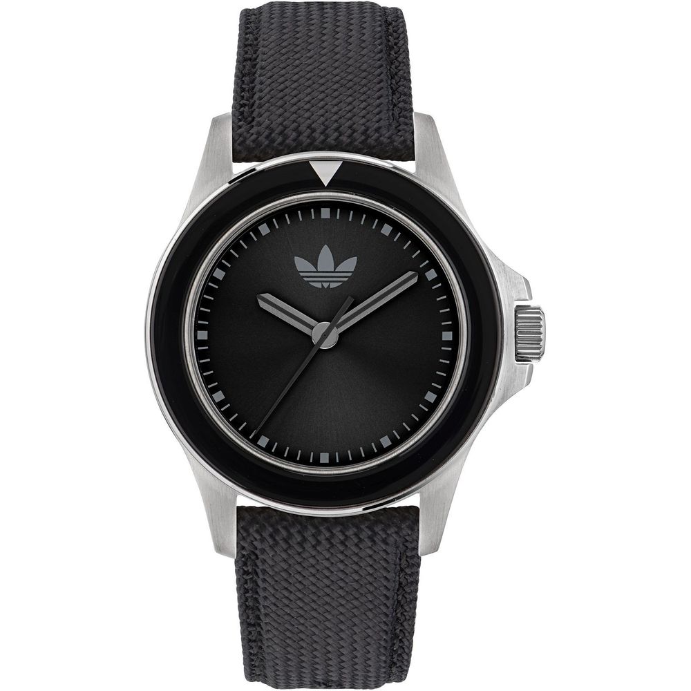 

Часы из черной ткани Adidas
