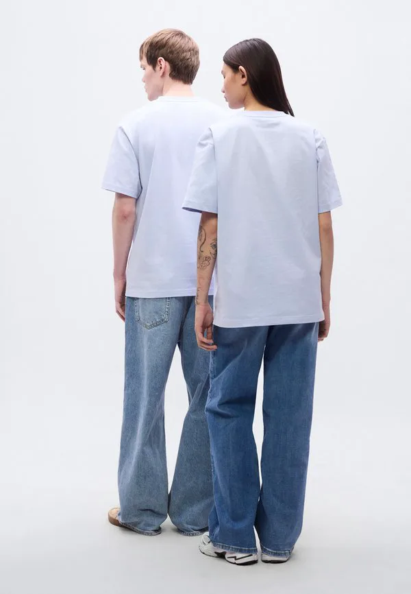 Базовая футболка унисекс Lacoste, Phoenix Blue — фото 4