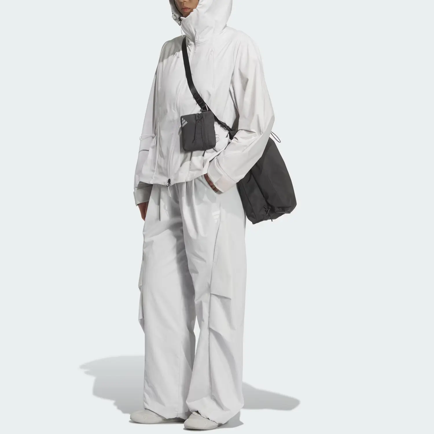Брюки FOS TRACKSUIT BOTTOMS повседневные женские Adidas, светло-серый — фото 4