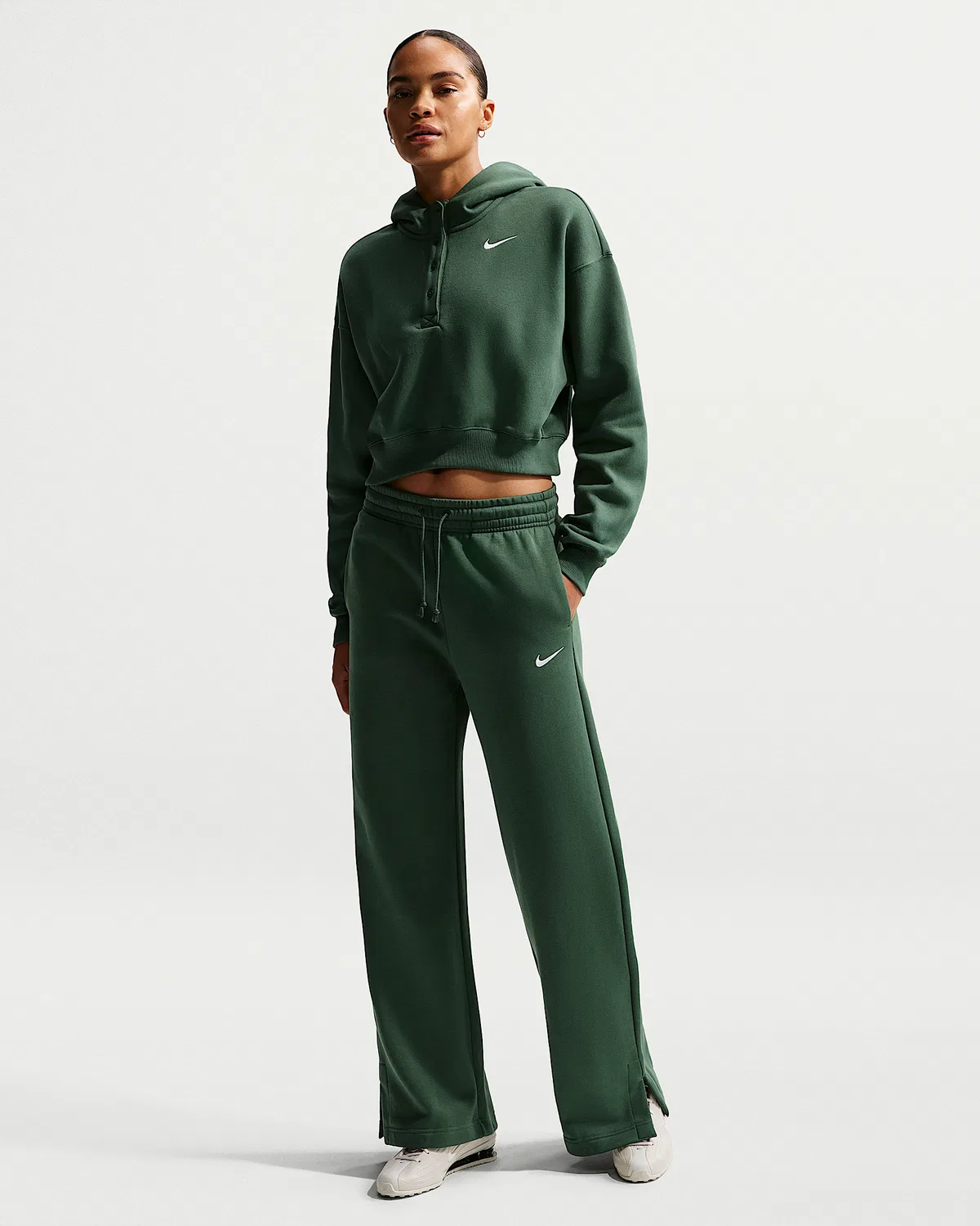 Женские широкие брюки с высокой посадкой Nike Sportswear Phoenix Fleece, Fir/Sail