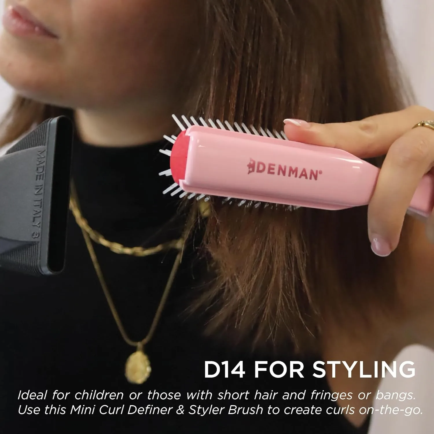 Denman Mini Curl Definer & Styler 5 Row Hairbrush для распутывания, разделения и укладки кудрей, щетка для вьющихся волос, Sleek Blowdrying - D14, Pink — фото 4
