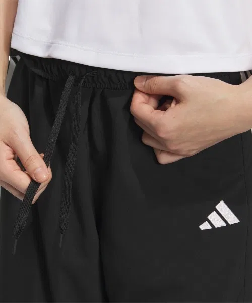 Женские брюки Adidas Teams Loose Fit Cross Pants — фото 4