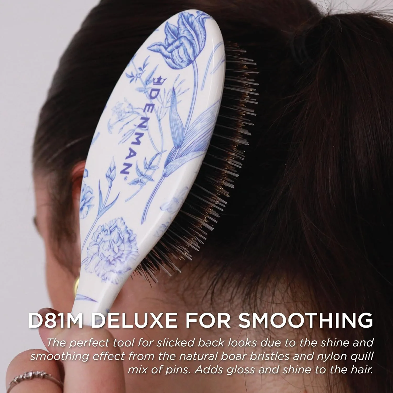 Denman Boar Bristle Hair Brush - щетка для волос с натуральной щетиной для укладки, блеска и распутывания, для всех типов волос Средний, Blue Belle — фото 4