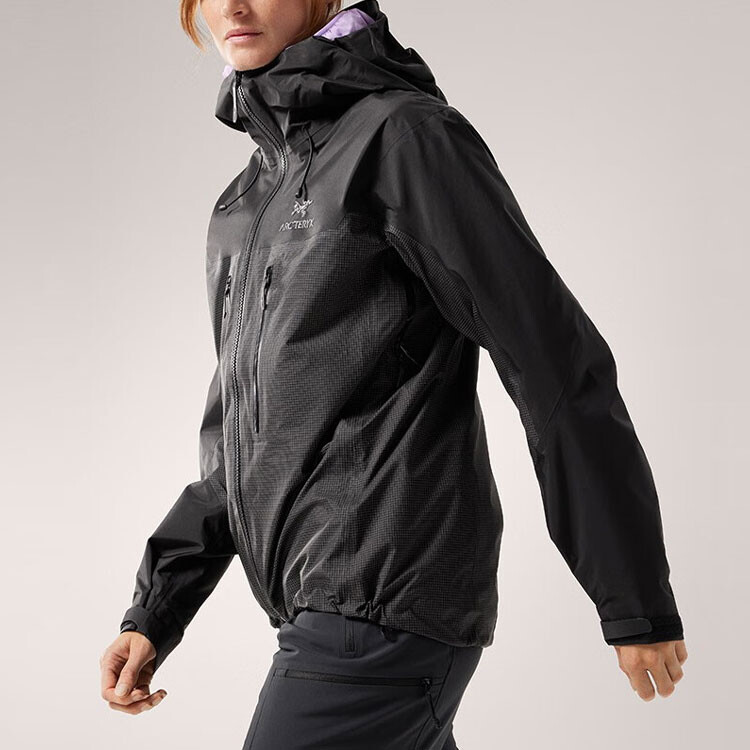 Arcteryx Женская уличная куртка, цвет Black Sapphire — фото 4