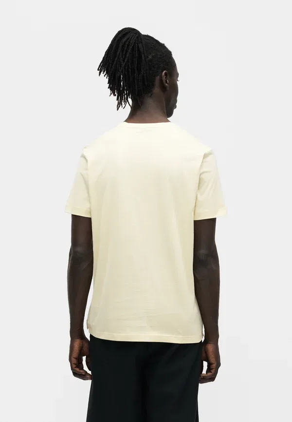 Футболка Taut 75_db basic t-shirt Boss, бежевый оверфлоу — фото 3