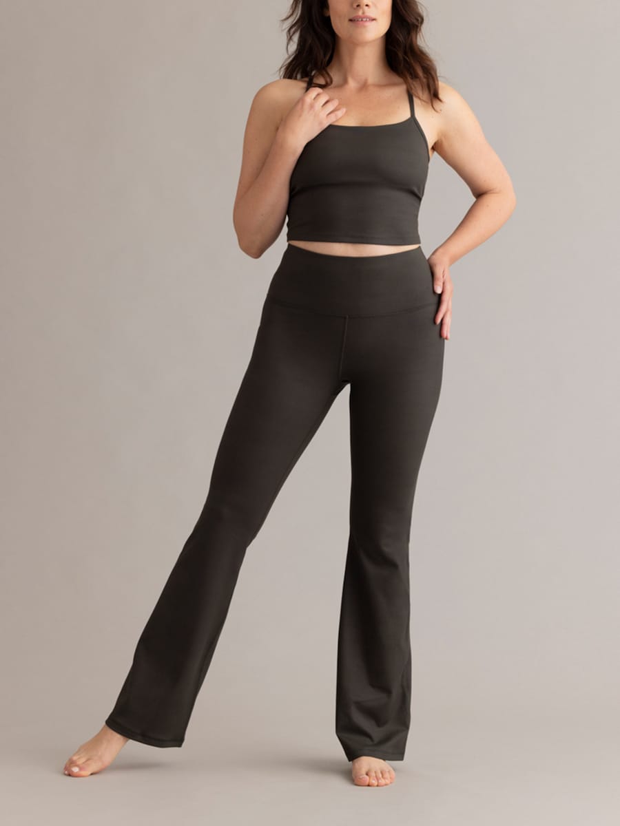 

Расклешенные спортивные брюки Hey Honey Flared, темно-зеленый