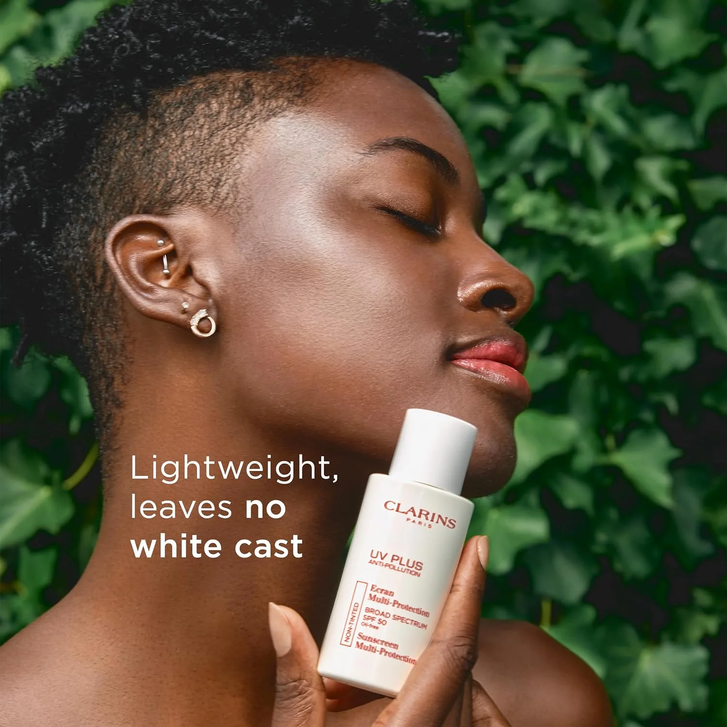 Clarins UV Plus солнцезащитный крем для лица SPF 50, защита от UVA/UVB и загрязнений, без масла и белых следов — фото 4