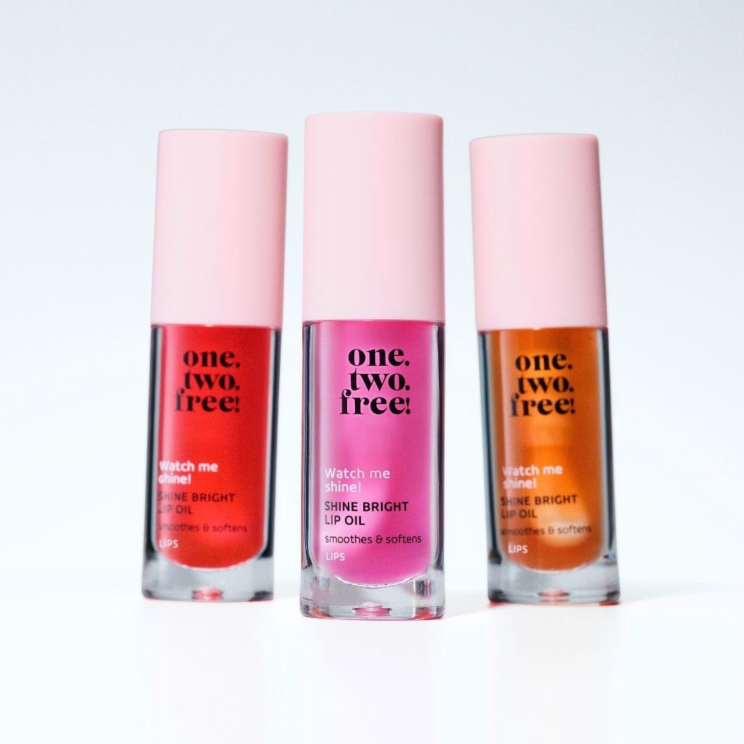 Бальзам для губ Onetwofree — Масло для губ shine bright lip oil , - iconic pink, объем, 5 мл — фото 4