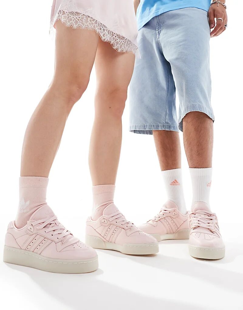 Кроссовки Rivalry Lux Low песочно-розового цвета adidas Originals