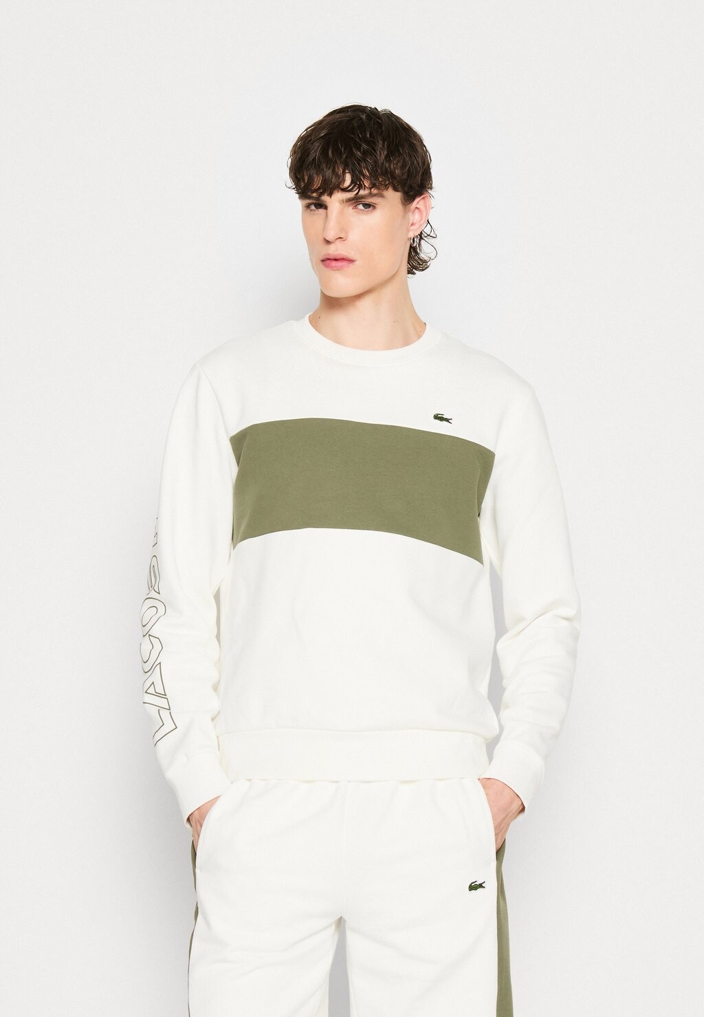 

Толстовка UNISEX Lacoste, оливковый