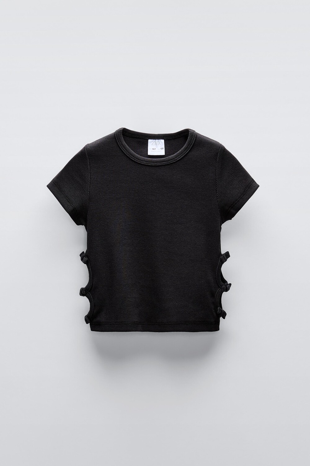 

Футболка с вырезами и бантами ZARA, черный