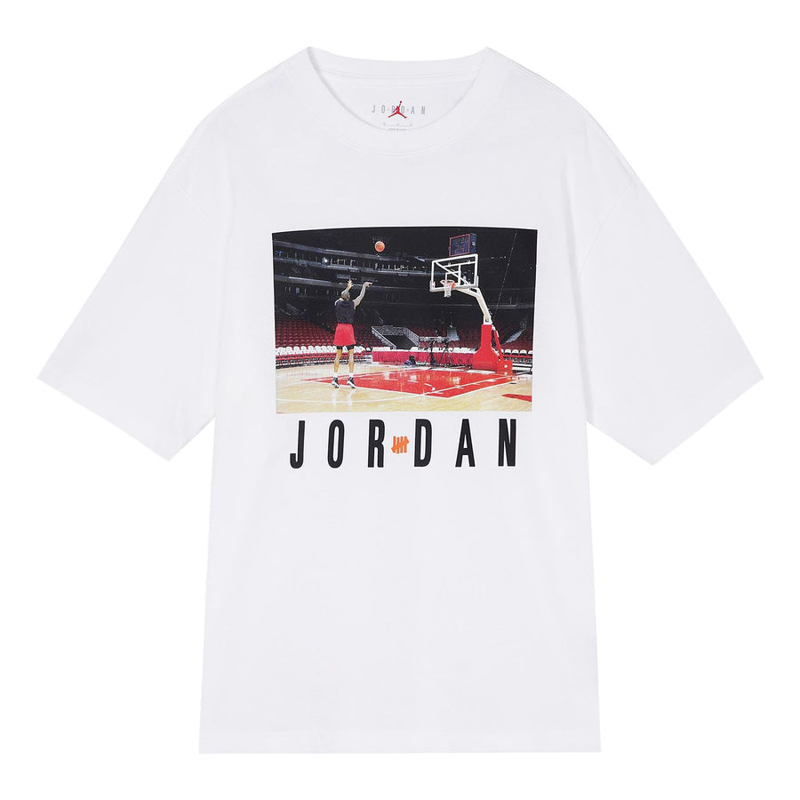 

Футболка Air Jordan x Undefeated T-Shirt 'White', белый
