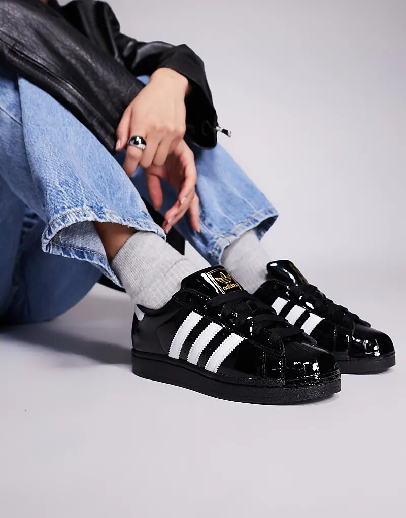 Кроссовки Adidas Originals Superstar II из черно-белой лакированной кожи