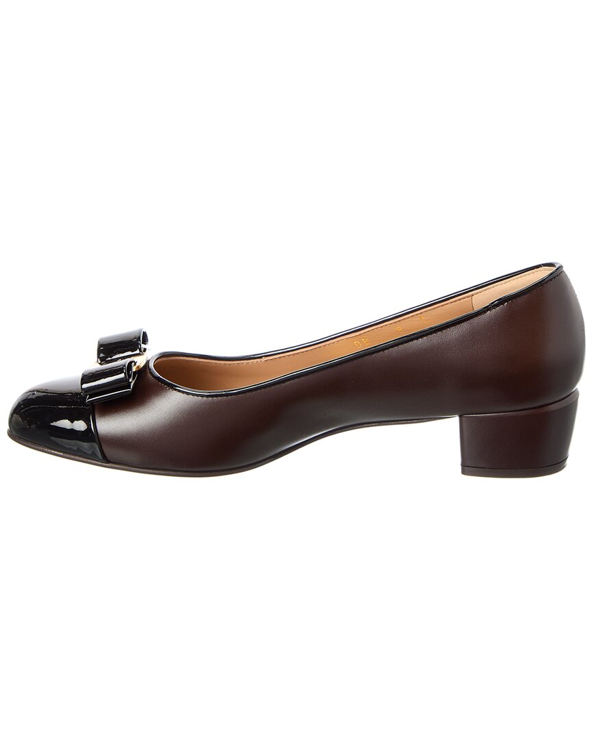 Ferragamo Vara кожаные лоферы с лаковым носком Salvatore Ferragamo, черный — фото 2