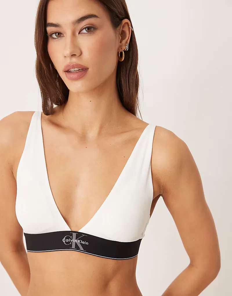Бюстгальтер-треугольник Calvin Klein с графическим логотипом слегка на подкладке, белый — фото 3