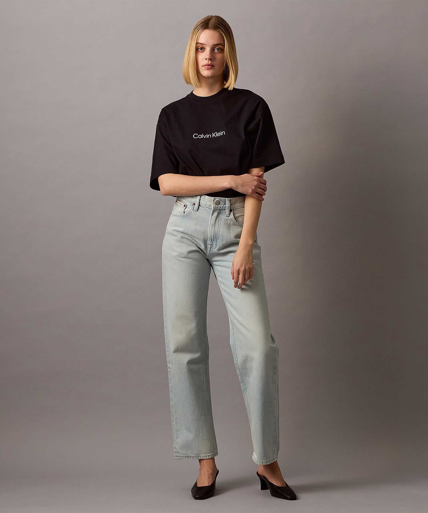 Футболка Calvin Klein Standard Relaxed Crew Neck Calvin Klein 40HM228, Black — фото 2