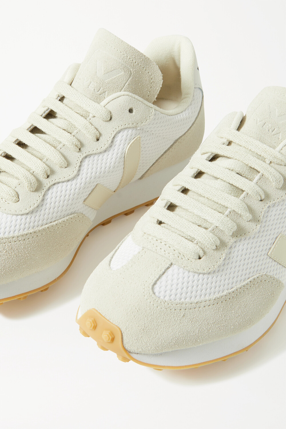Кроссовки Veja + Net Sustain Rio Branco Leather-trimmed Suede and Mesh, белый — фото 3