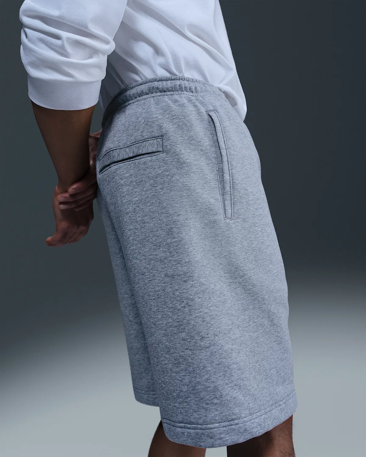 Мужские флисовые шорты Nike Club, Dark Grey Heather/Light Smoke Grey/White — фото 3