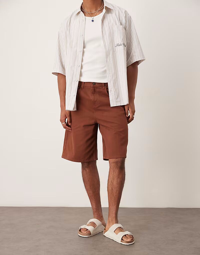 

Длинные джинсовые шорты ASOS DESIGN коричневого цвета