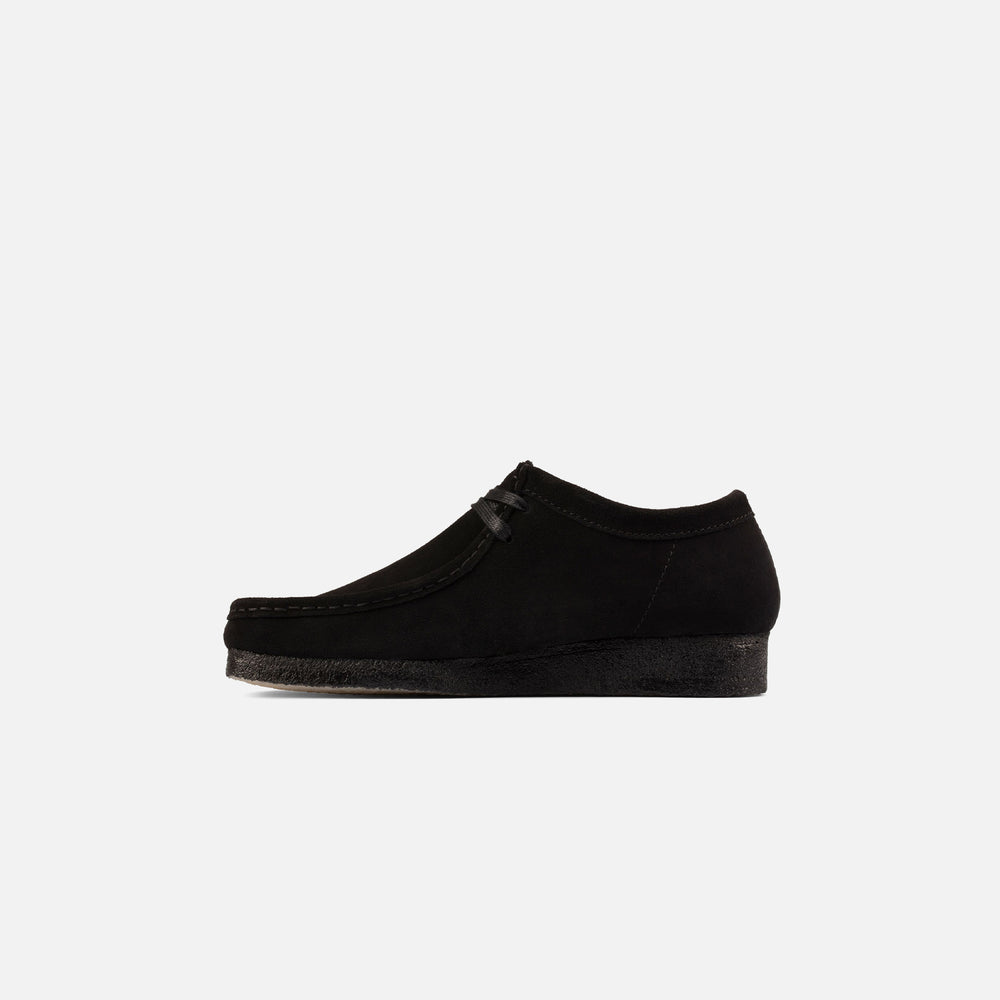 Ботинки женские Clarks WMNS Wallabee низкие замшевые, черный — фото 2