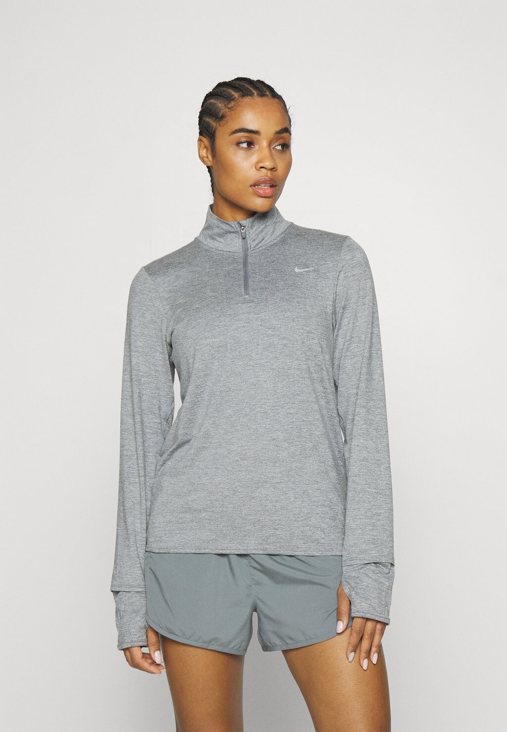 

Футболка с длинным рукавом Swift Nike, цвет smoke grey