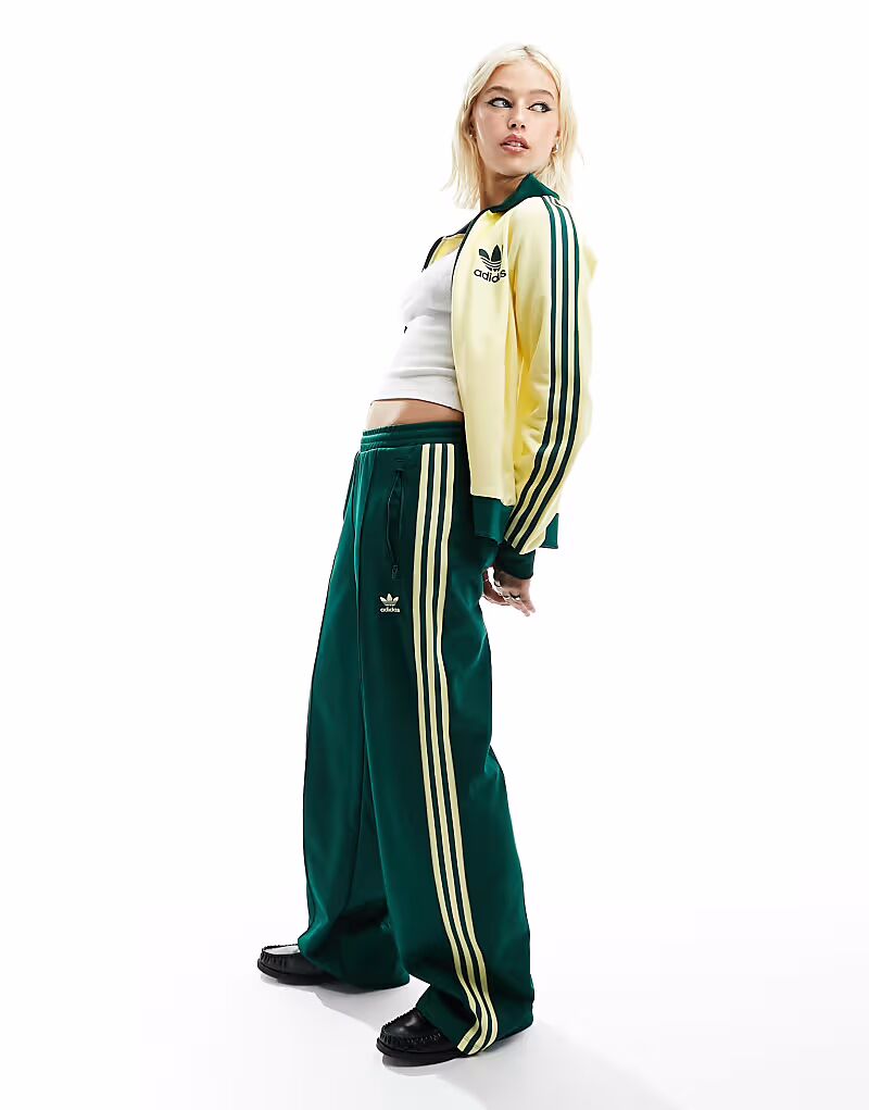 

Спортивные брюки Adidas Originals Classics зеленого и желтого цветов