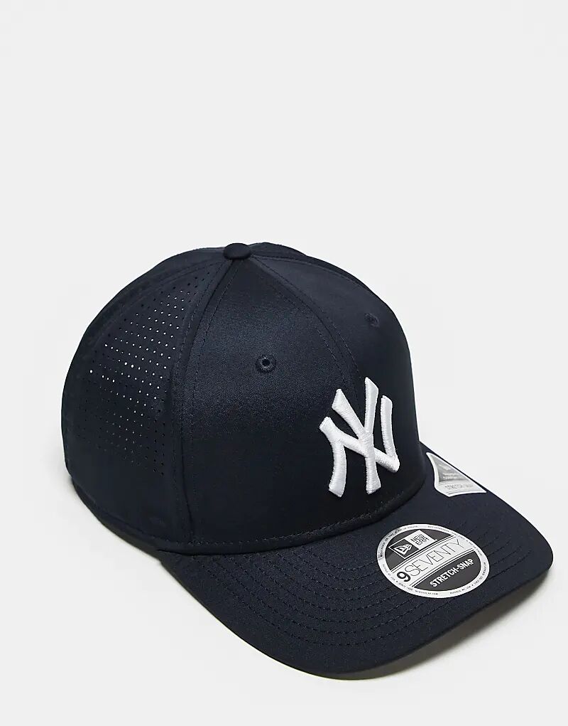 

Кепка New Era NY Yankees 9seventy черного цвета