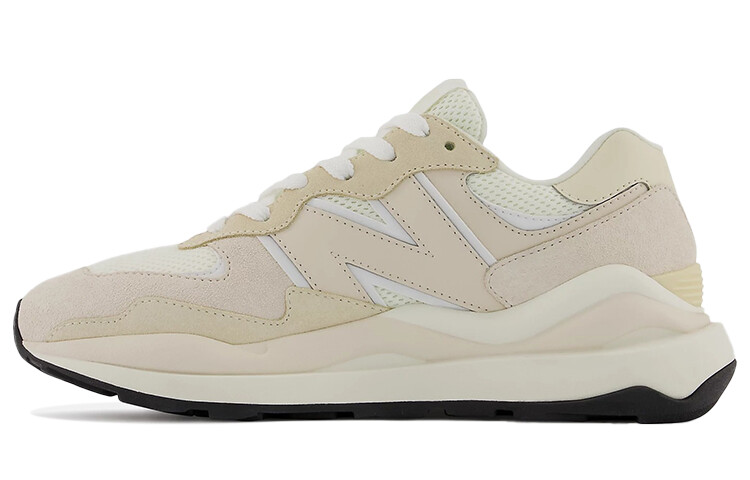 Женские кроссовки New Balance NB 5740