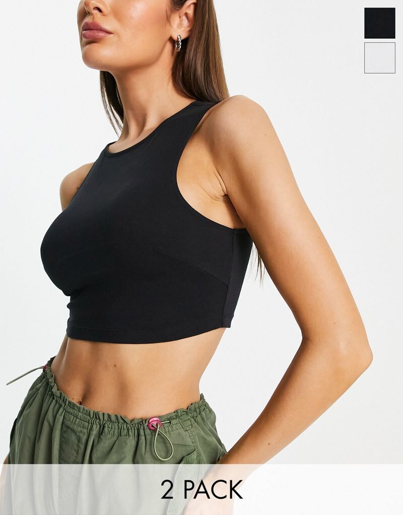 

Комплект суперукороченных топов без рукавов ASOS DESIGN (2 черно-белых цвета)