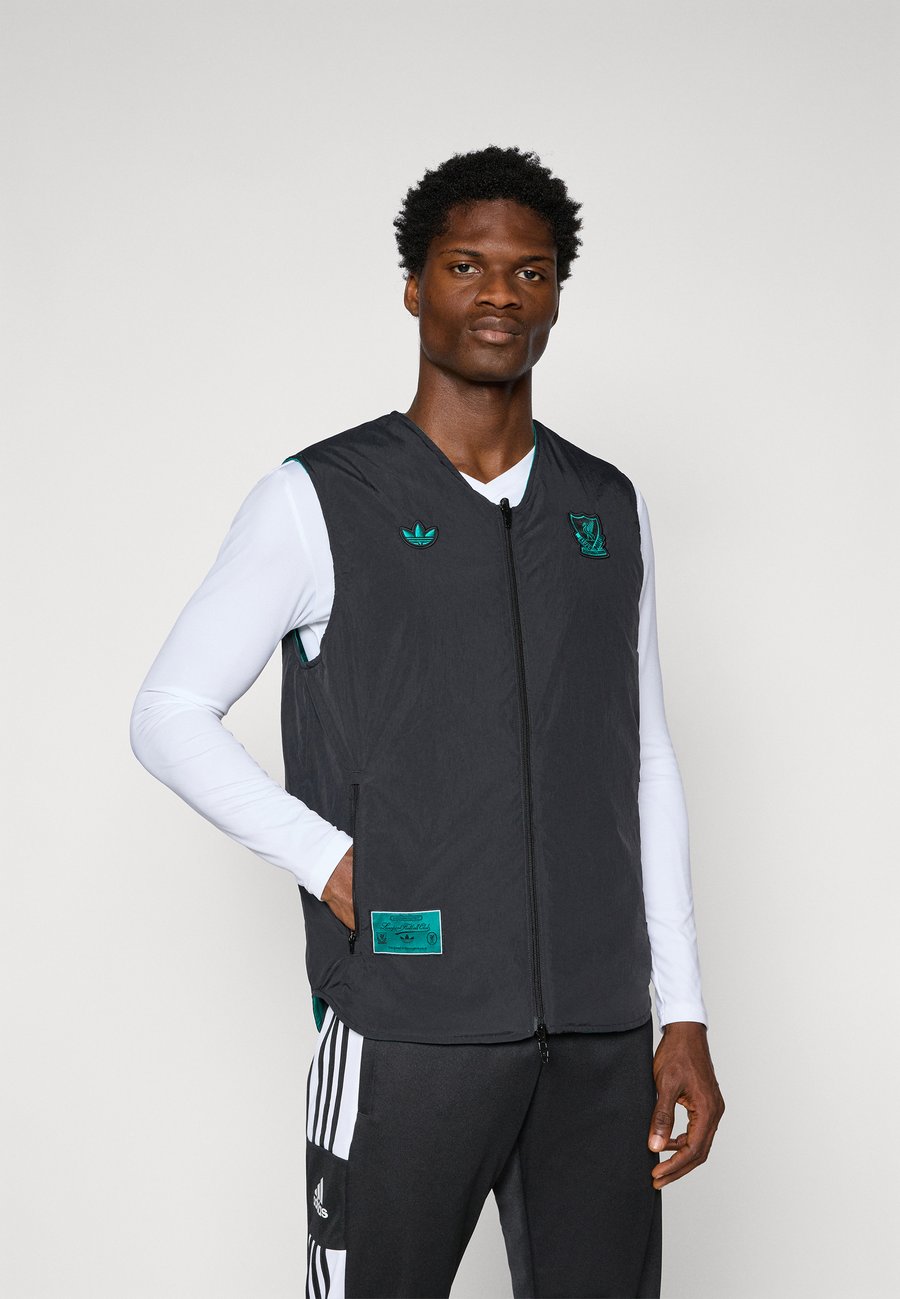 

Куртка Adidas Originals LIVERPOOL FC ICON VEST, Black/Sea Green/Black