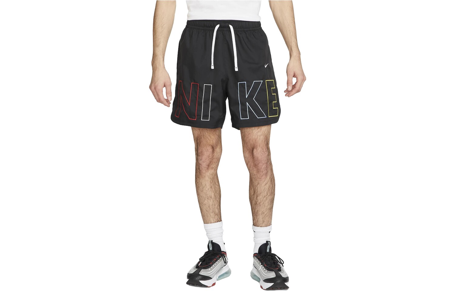 

Спортивные шорты мужские черные Nike, черный