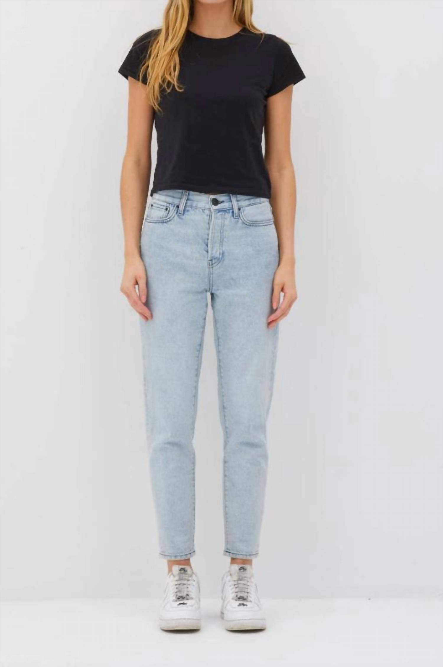 

Джинсы Cherry Pocket в синем цвете UNEMPLOYED DENIM