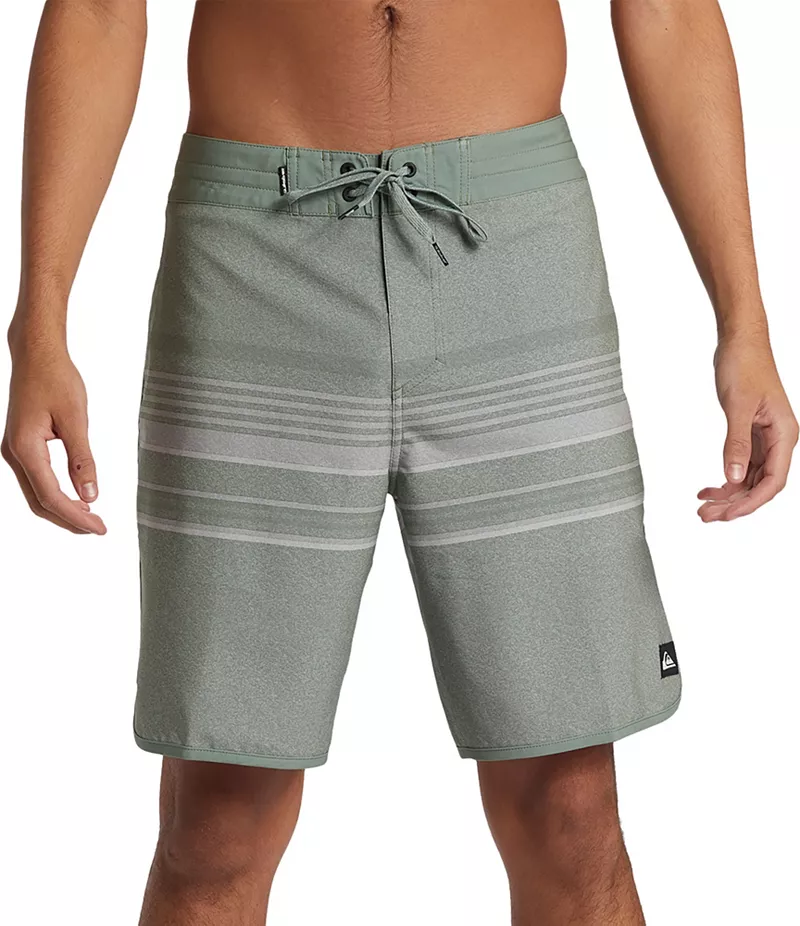 

Мужские шорты для плавания Quiksilver Ryder 19 дюймов, цвет Sea Spray
