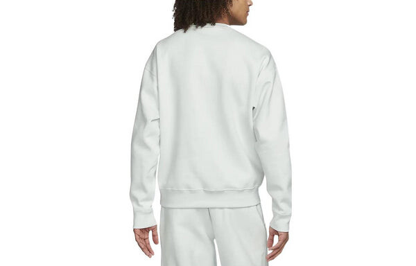 Толстовка Nike Solo Swoosh Crew neck sweatshirt 'White', белый — фото 2
