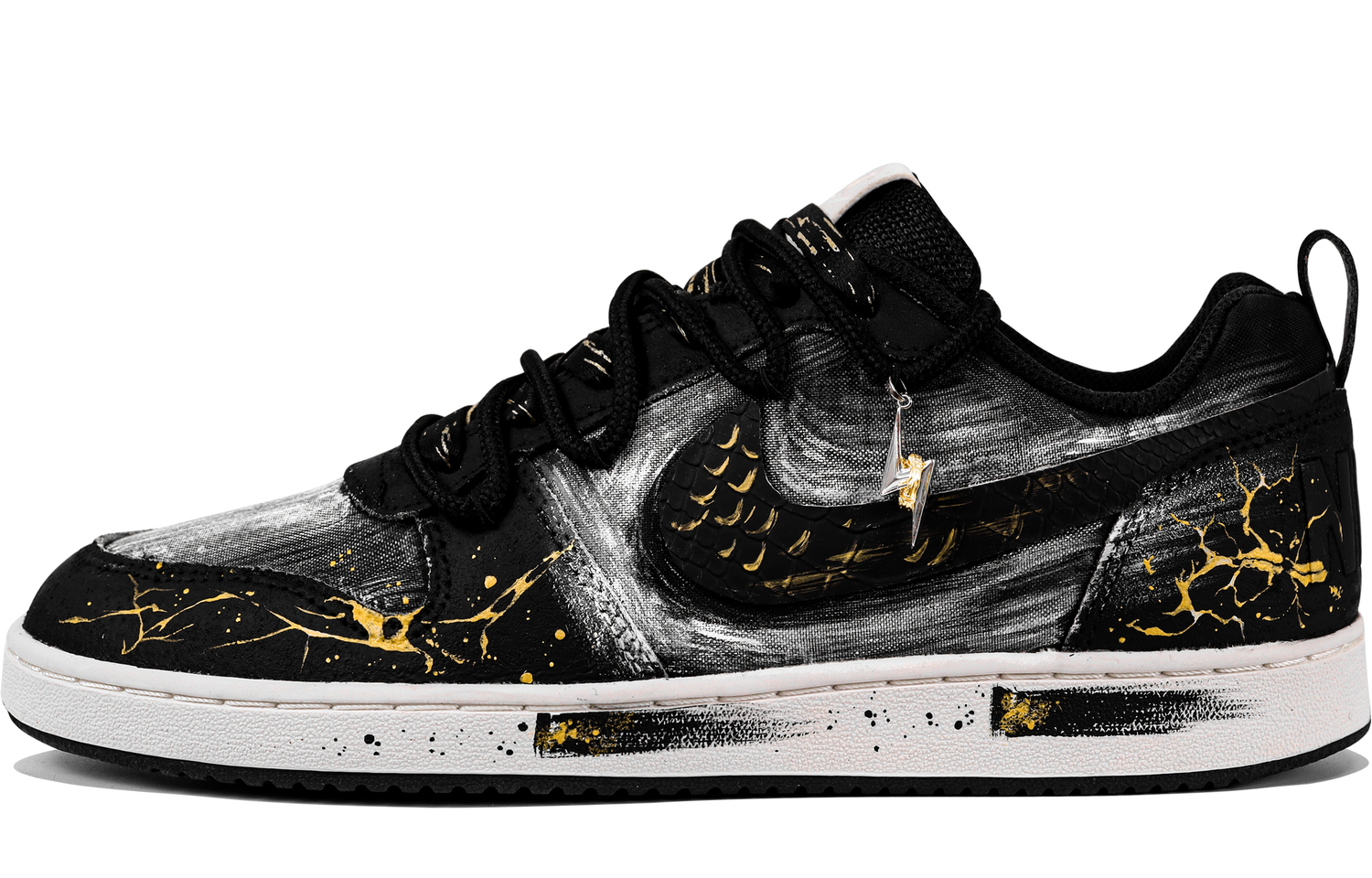 

Court Borough Skateboard Shoes мужские низкие Gold/White Nike, черный золотой