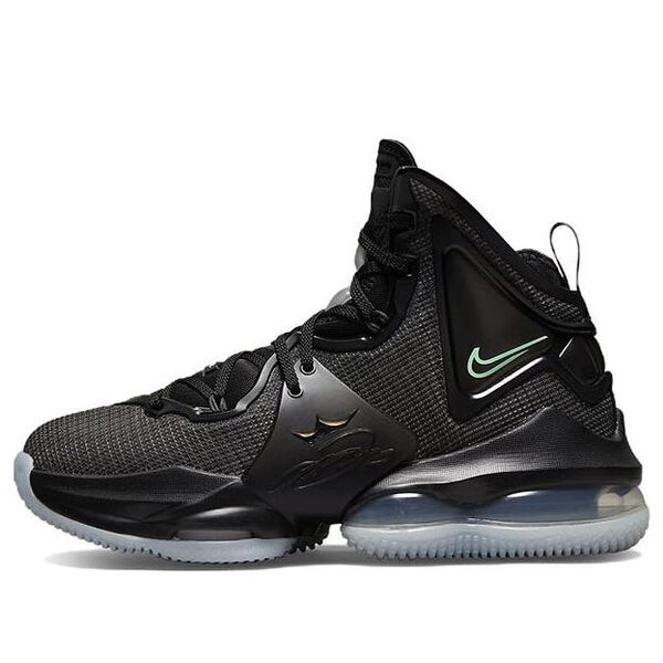 

Кроссовки (GS) Nike LeBron 19 'Black Green Glow', черный