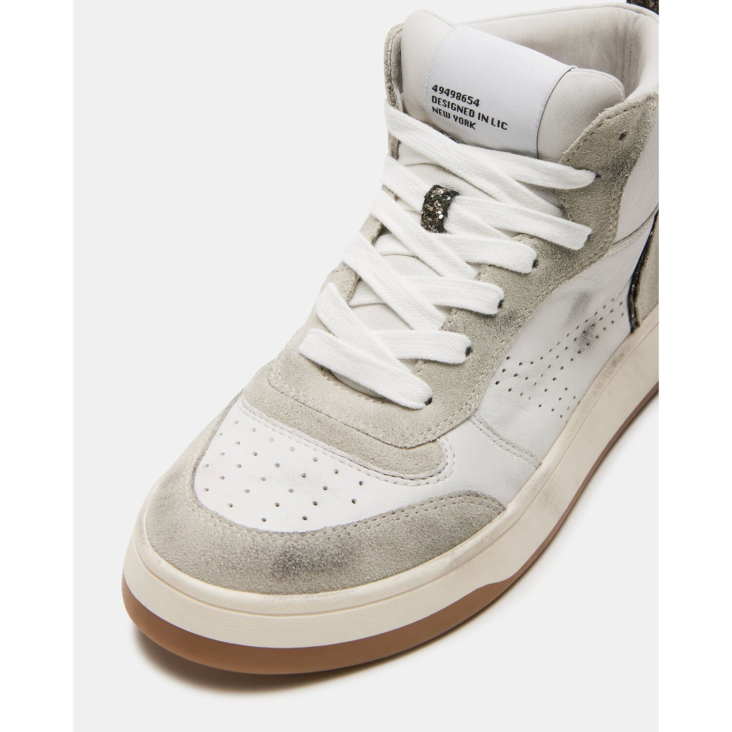 

ФИНСКАЯ БЕЛАЯ КОЖА Steve Madden