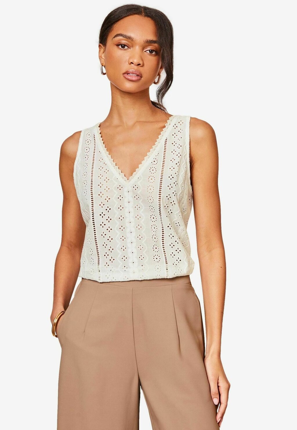 

Блузка Broderie V Neck Regular Fit Lipsy, белая