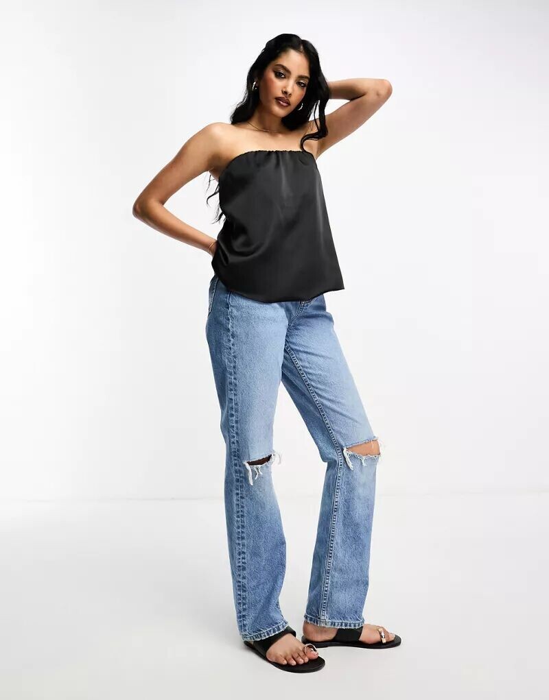 

Черный атласный топ без бретелек River Island