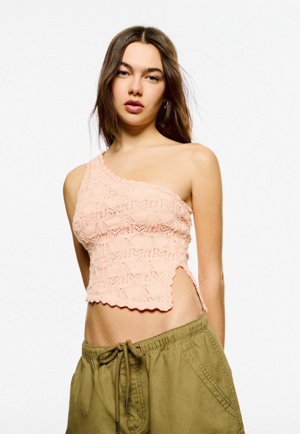 

Топ Bershka, лосось